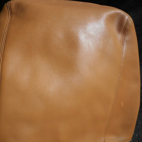 SOLD Coach Lexington Bucket, 4181 in Camel - Picture 9 of 16